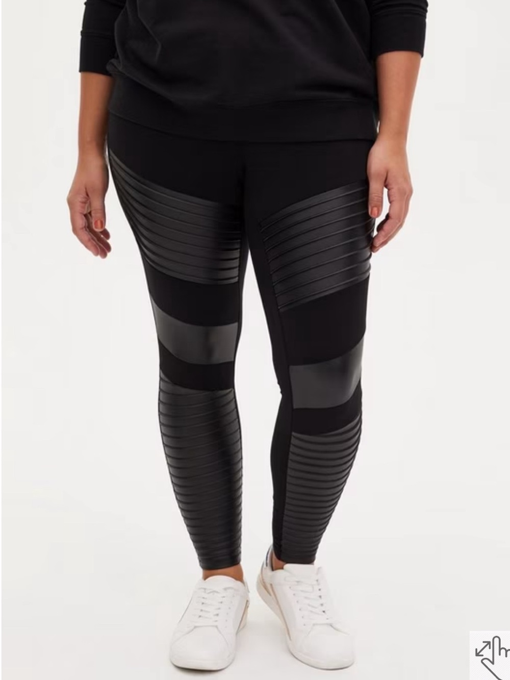 Torrid Faux Leather Moto Leggings Size 3 NWT